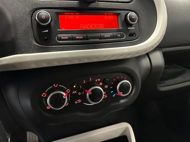 Renault Twingo 1.0 SCe Collection 2018 Benzine 12