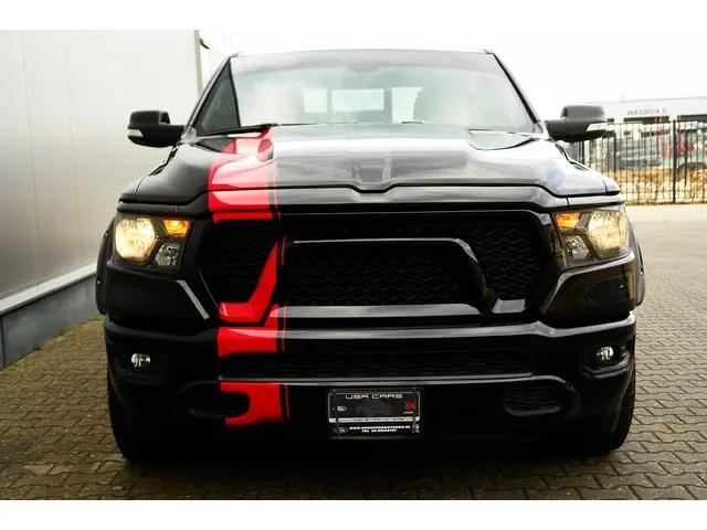 Dodge Ram 1500 DODGE 5.7 V8 Black Edition 2019 LPG/Gas 13