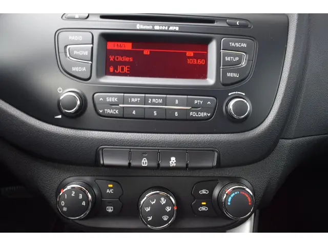 Kia cee'd 1.6 GDI Comfort Pack automaat 2012 Benzine 11