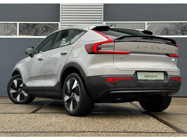 Volvo EC40 Twin Motor Ultra 82 kWh 2023 Elektrisch 3