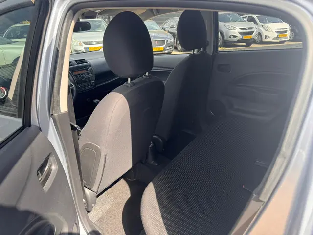 Mitsubishi Space Star 1.0 Bright NAP / AIRCO 2015 Benzine 16