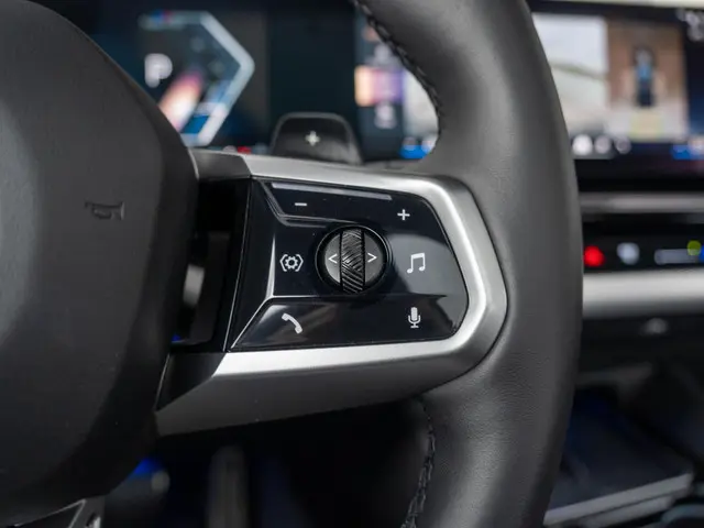 BMW 5 Serie Touring 520i 2025 Benzine 26