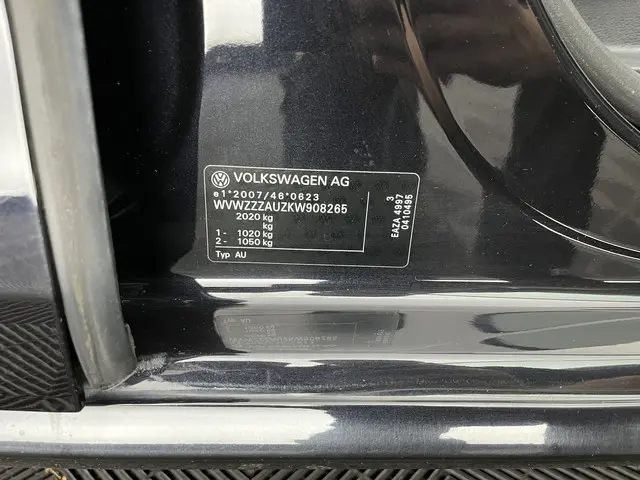 Volkswagen e-Golf {SOH-88%} 2019 Elektrisch 28