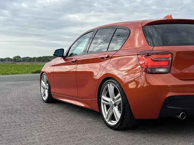 BMW 1 Serie 118i M Sport High Executive 2013 Benzine 9