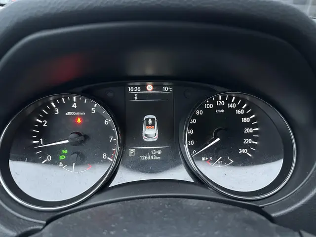 Nissan QASHQAI 1.2 Connect Edition 2016 Benzine 19