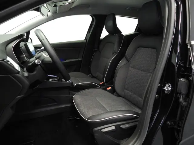 Renault Clio 1.0 TCe Intens 2020 Benzine 23