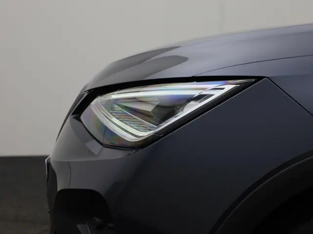 SEAT Arona 1.5TSI/150PK EVO FR DSG 2023 Benzine 11