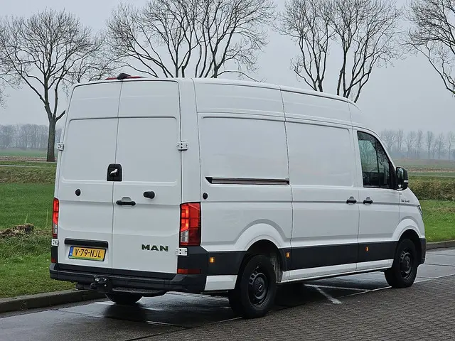 MAN TGE 3.140 2023 Diesel 3