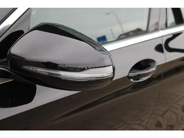 Mercedes-Benz E-Klasse Estate 200 Premium 2018 Benzine 20