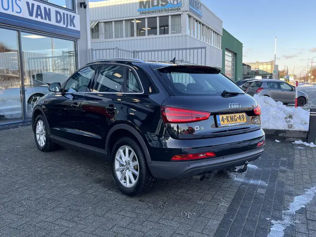 Audi Q3 2.0 TFSI quattro Pro Line 2013 Benzine 17