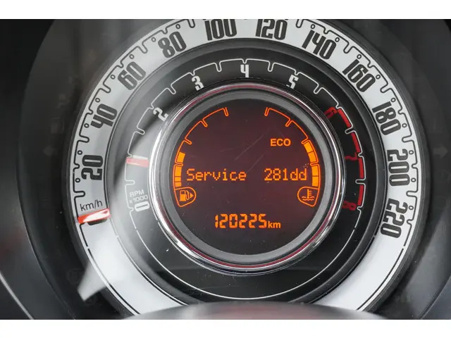 Fiat 500 0.9 TwinAir Turbo Sport 2019 Benzine 37