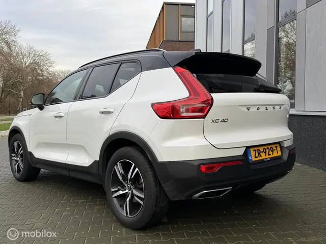 Volvo XC40 1.5 T3 R-Design ACC|Nav|Pano| 2019 Benzine 5