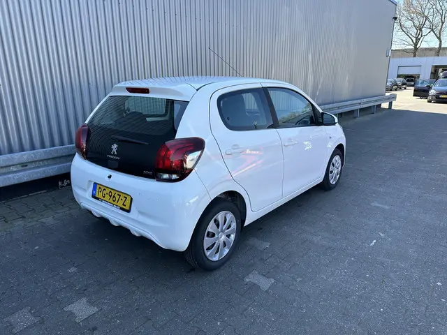 Peugeot 108 1.0 e-VTi Active 2017 Benzine 2