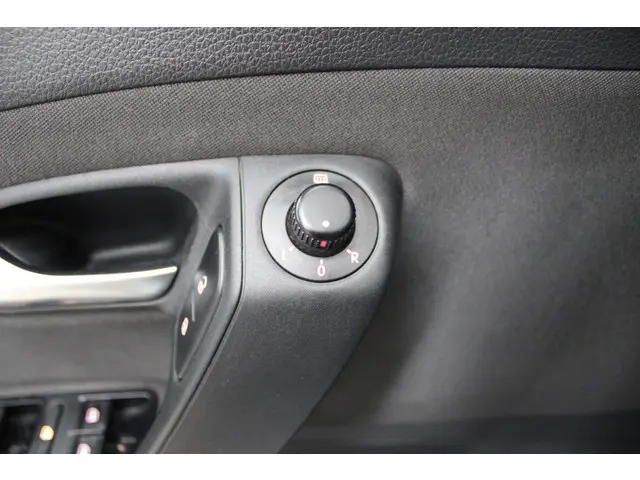 Volkswagen Polo 1.2 TSI Highline Edition 2013 Benzine 13