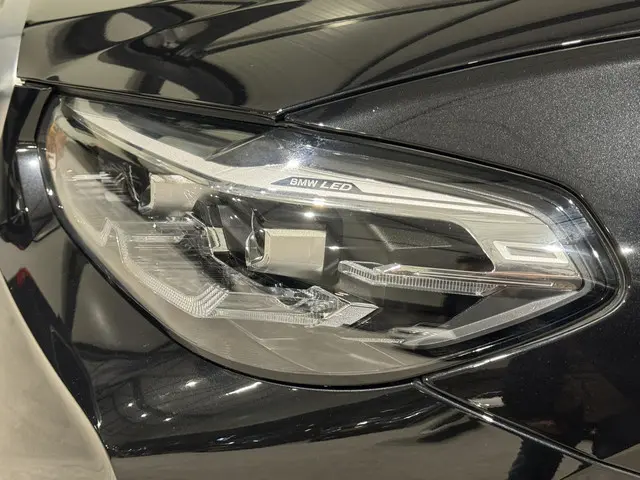 BMW X3 xDrive30e Business 2021 Hybride Benzine 28