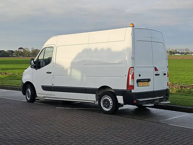 Renault Master 2.3 2018 Diesel 6