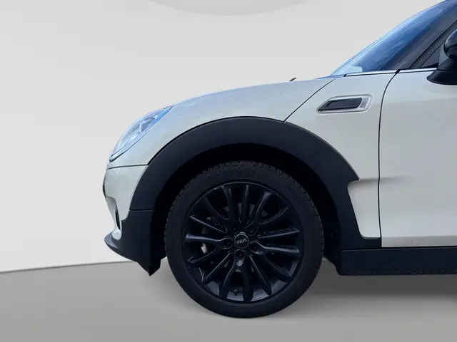 MINI Clubman Mini 1.5 Cooper Salt Business 2018 Benzine 9