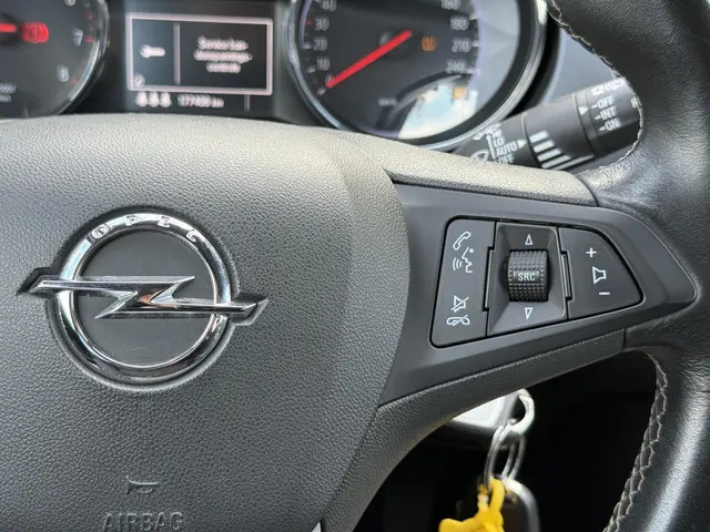 Opel Astra Sports Tourer 1.4 Business+ 2017 Benzine 16