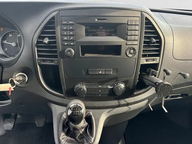 Mercedes-Benz Vito 111 CDI Functional- 2015 Diesel 7