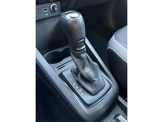 Škoda Fabia 1.0 TSI Sport business 2021 Benzine 12