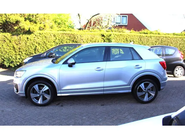 Audi Q2 1.0 TFSI #limited 2018 Benzine 4