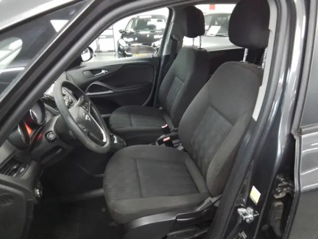 Opel Zafira Tourer 1.4 Edition 2012 Benzine 11