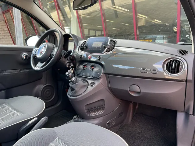 Fiat 500 0.9 TwinAir Turbo Lounge 2017 Benzine 31