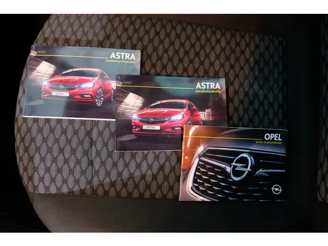 Opel Astra 1.0 Online Edition 2019 Benzine 26