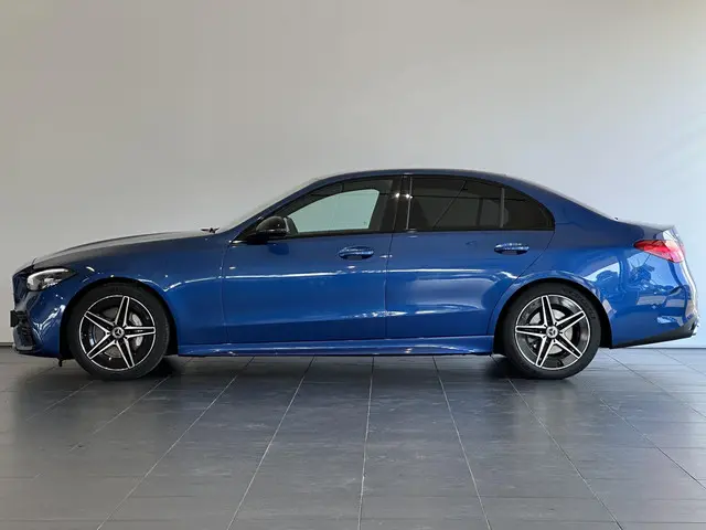 Mercedes-Benz C-Klasse 180 AMG Line 2022 Benzine 19