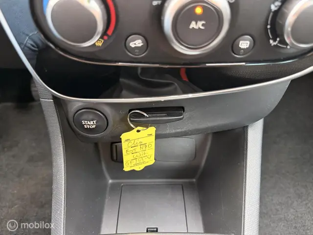 Renault Clio Estate 0.9 TCe Night&Day 2015 Benzine 19