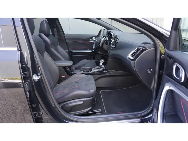 Kia ProCeed 1.6 T-GDI 205pk GT 2019 Benzine 10