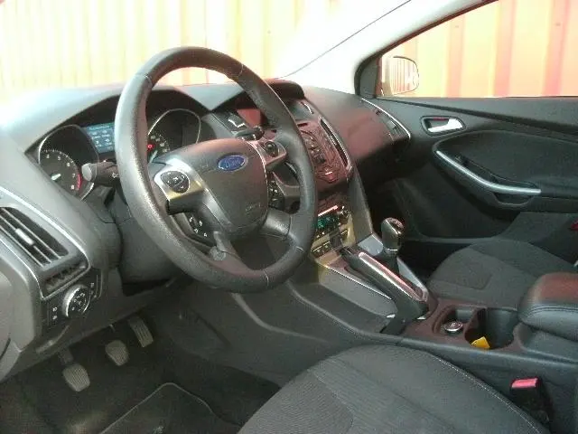 Ford Focus 1.0 EcoBoost Titanium / Airco / Navi 2012 Benzine 3