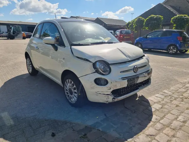 Fiat 500 1.0 Hybrid Dolcevita 2024 Benzine 7