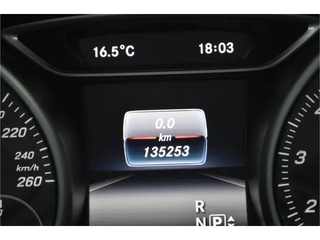 Mercedes-Benz A-Klasse 180 Ambition 2016 Benzine 21