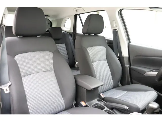 Suzuki S-Cross 1.5 Hybrid Select 2025 Hybride Benzine 16