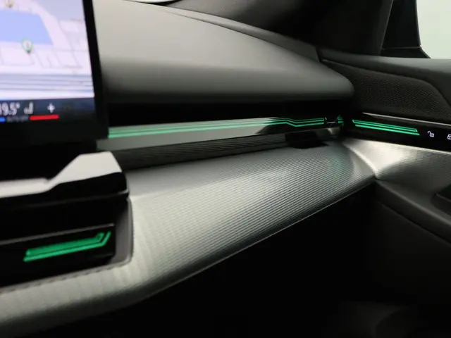 BMW 5 Serie Sedan 530e 2025 Hybride Benzine 25