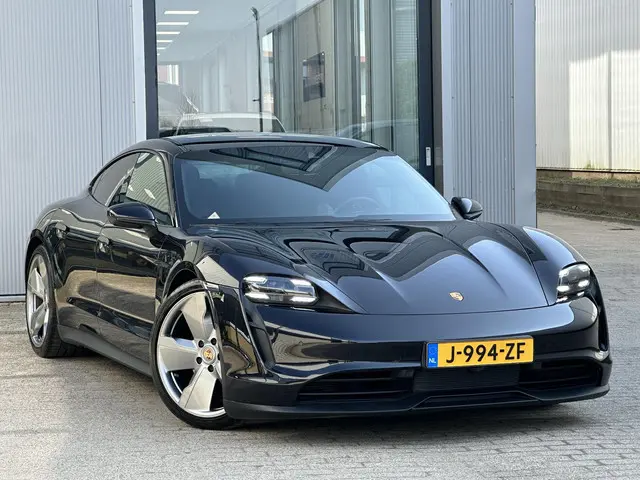 Porsche Taycan 4S Performance 84 kWh 2020 Elektrisch 28