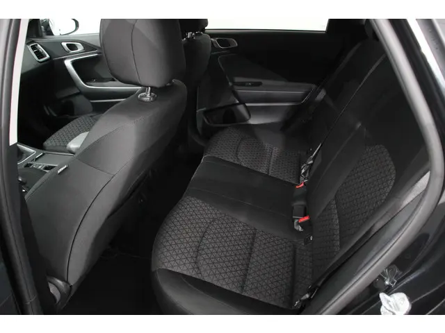 Kia Ceed Sportswagon 1.0 T-GDi Prestige 2022 Benzine 25