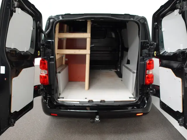 Peugeot Expert L2H1 100pk Premium 2022 Diesel 3