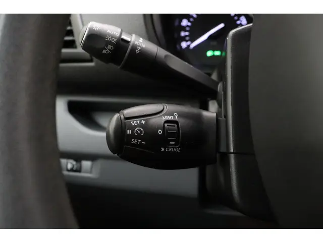 Peugeot Expert 2.0 BlueHDI Long Premium DC 2021 Diesel 24