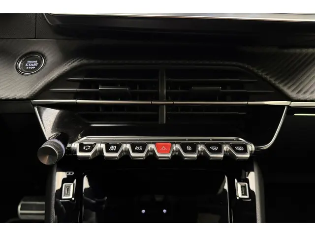 Peugeot 208 1.2 PureTech GT 2023 Benzine 30