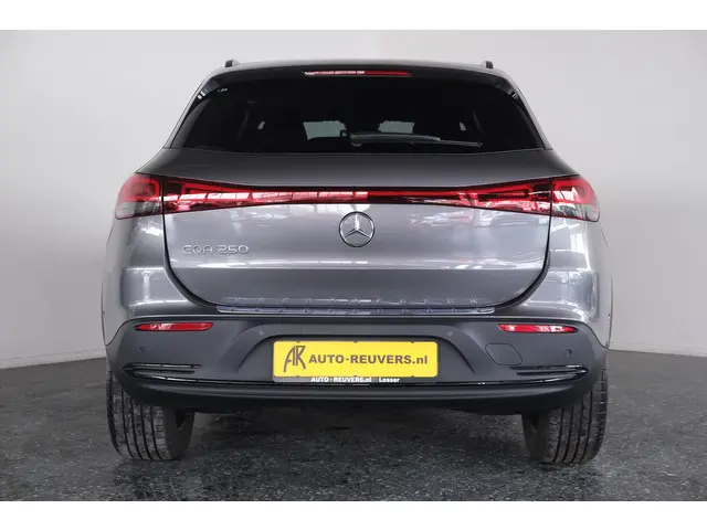 Mercedes-Benz EQA 250 Business 67 kWh 2022 Elektrisch 6