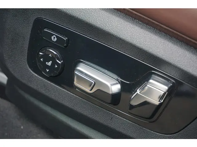 BMW X5 xDrive50e 2025 Hybride Benzine 26