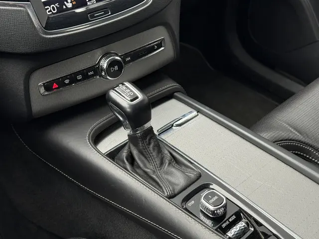 Volvo XC90 2.0 D5 AWD Inscription 2015 Diesel 32