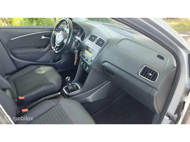 Volkswagen Polo 1.0 R-Line 2017 Benzine 20