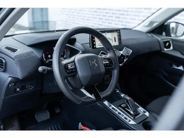 DS DS 3 1.2 PureTech Performance Line 2024 Benzine 18