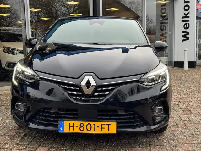 Renault Clio TCe 100 Initiale Paris 2020 Benzine 3