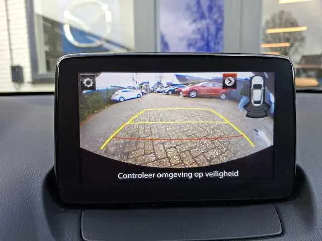 Mazda 2 1.5 Skyactiv-G Luxury 2021 Benzine 17