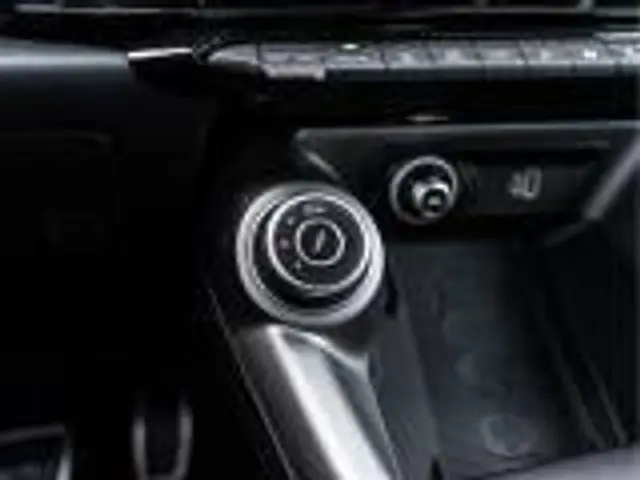 Alfa Romeo Tonale 1.5T Hybrid Ti 2024 Hybride Benzine 28