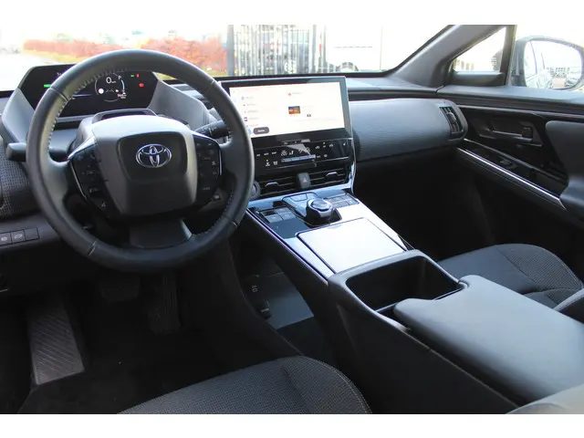 Toyota bZ4X Dynamic 71 kWh 2024 Elektrisch 19